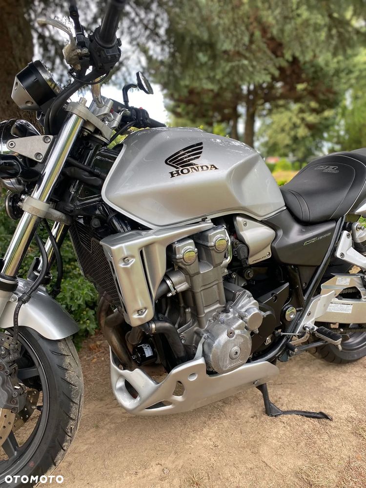Honda CB - 9