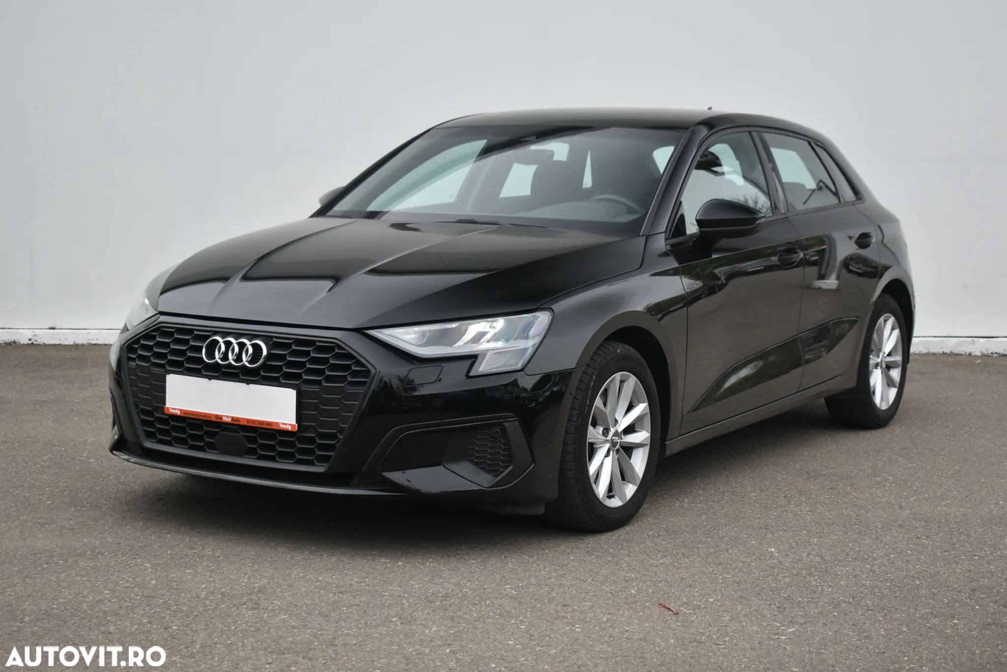 Audi A3 1.5 35 TFSI S tronic Design - 1