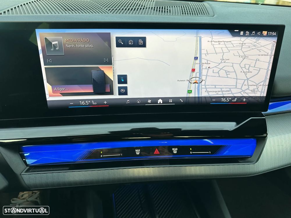 BMW i5 eDrive40 Pack Desportivo M - 26