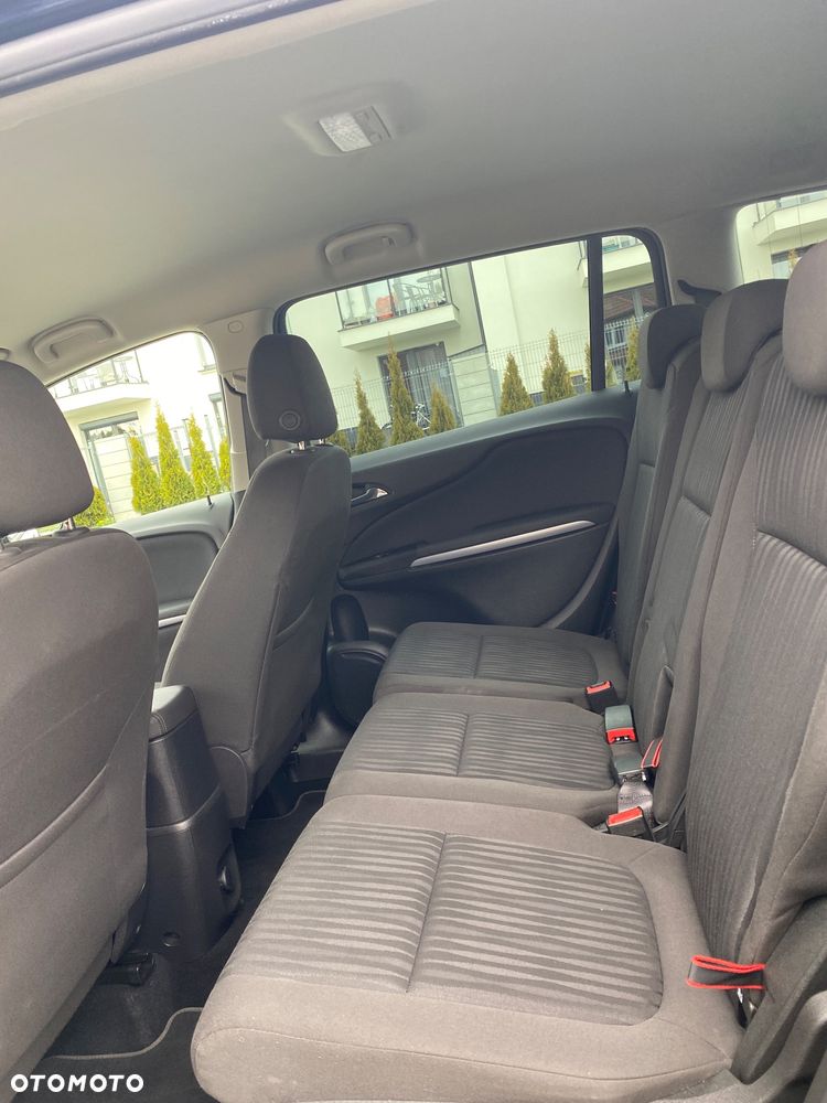 Opel Zafira 1.6 CDTI Enjoy S&S - 10