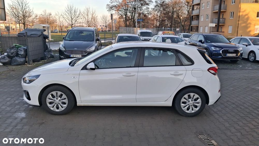 Hyundai i30 1.5 DPI Classic + - 2