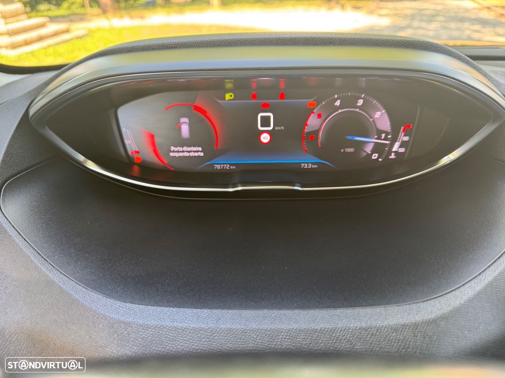 Peugeot 3008 1.5 BlueHDi Active Pack - 24