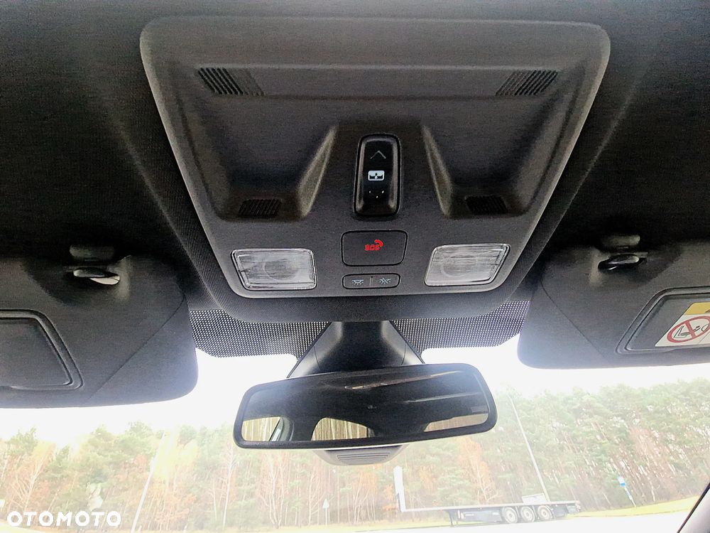 Ford Puma 1.0 EcoBoost mHEV ST-Line X - 36