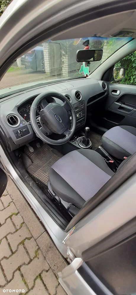 Ford Fusion ver-1-6-style - 6