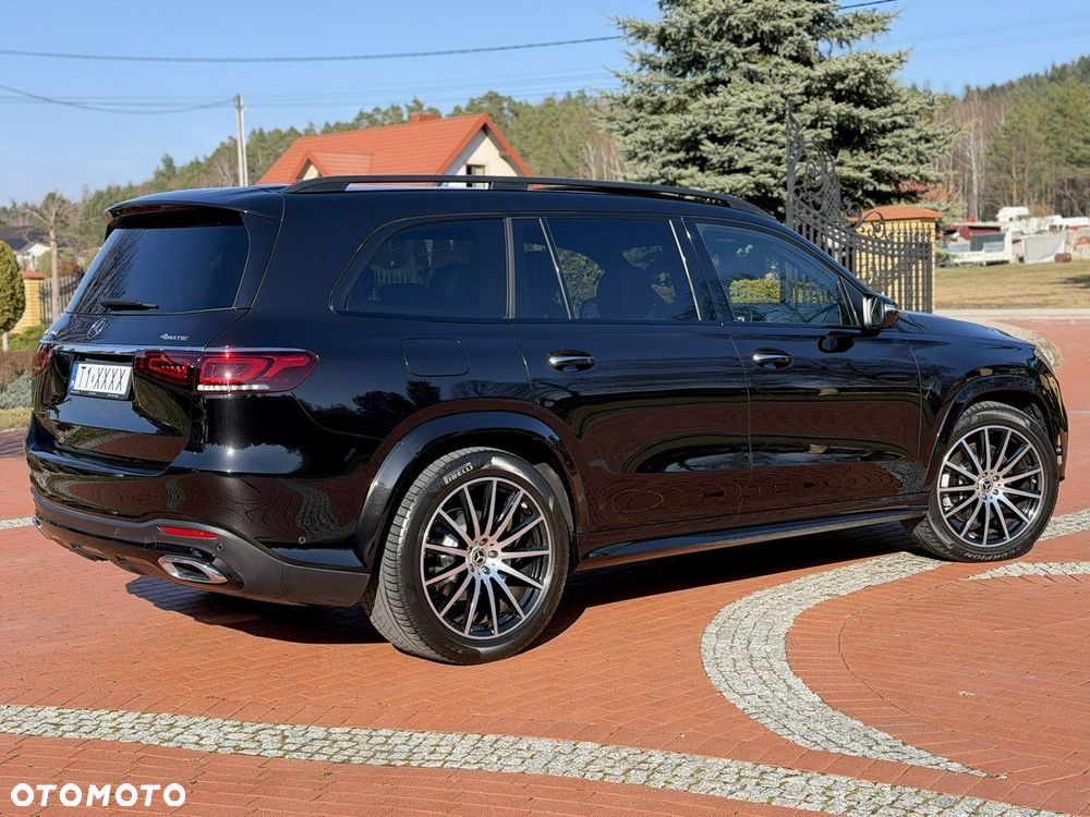 Mercedes-Benz GLS - 11