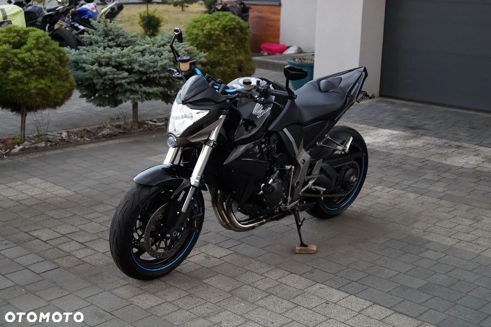 Honda CB - 3