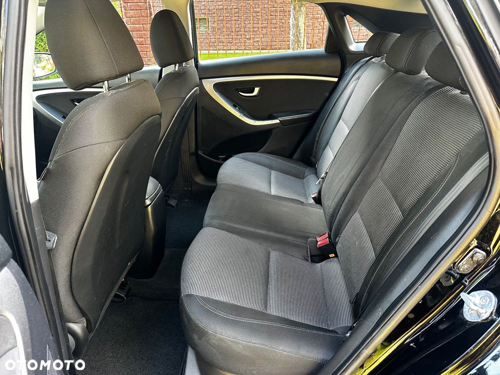 Hyundai i30 1.4 Premium - 13