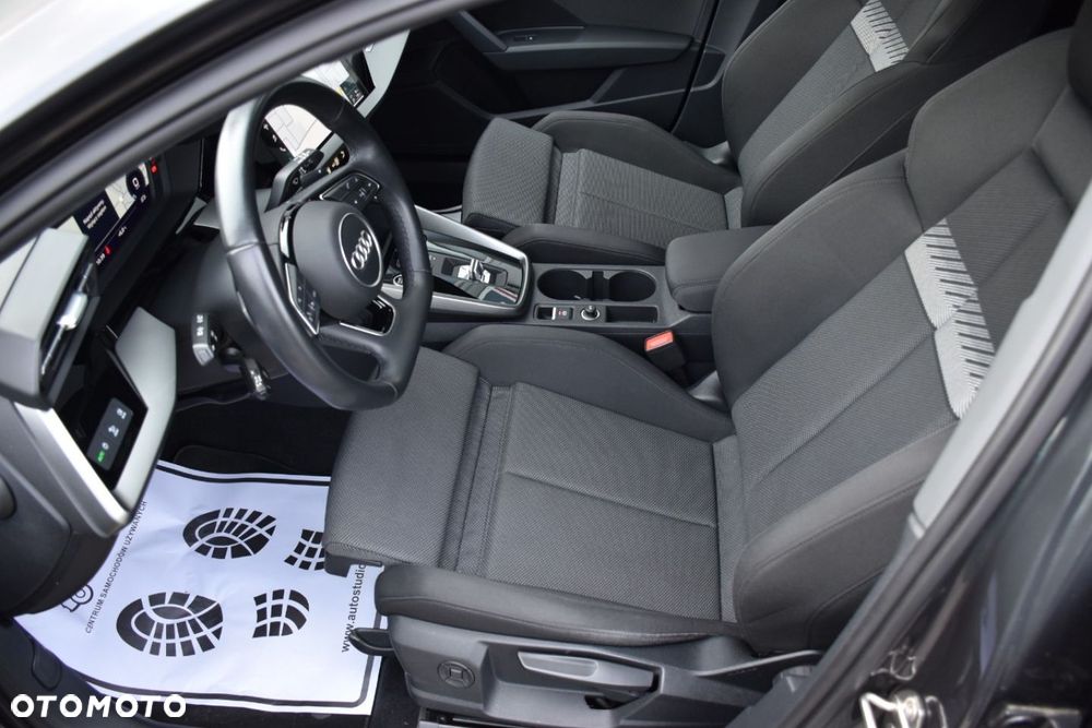 Audi A3 Sportback - 11