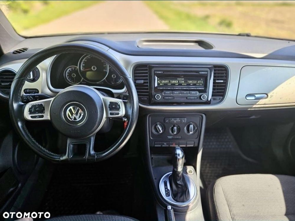 Volkswagen Beetle - 8