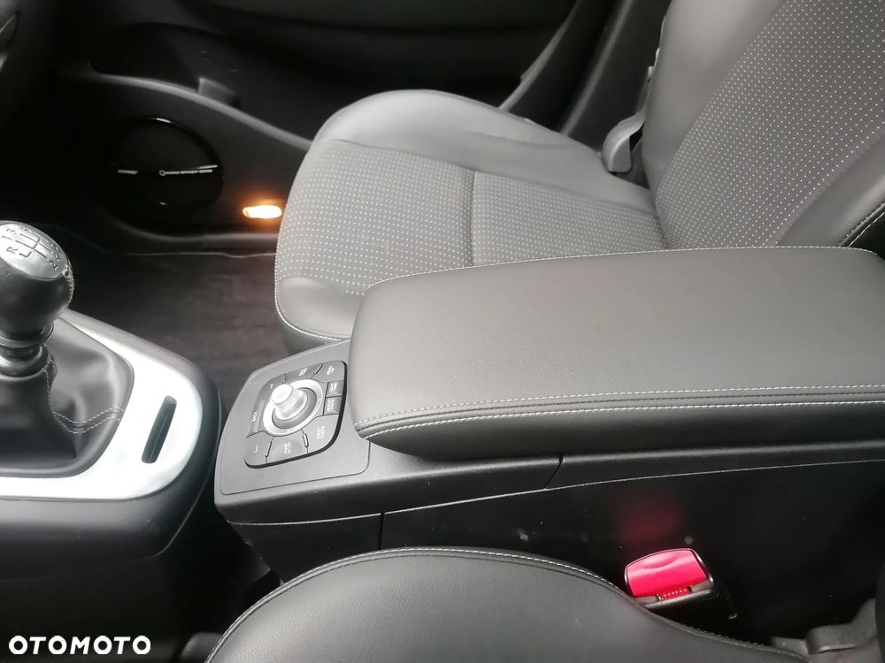 Renault Grand Scenic dCi 130 FAP Start & Stop Bose Edition - 23