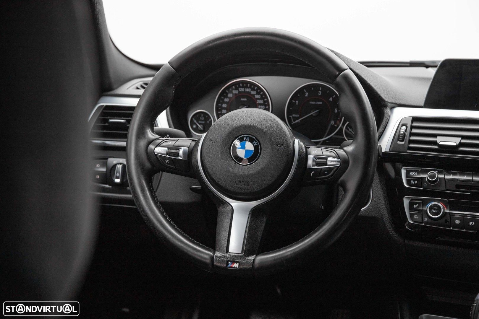BMW 318 d Touring Pack M Auto - 21
