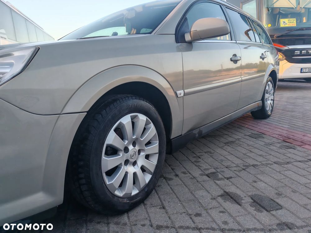 Opel Vectra 1.9 CDTI Cosmo - 11