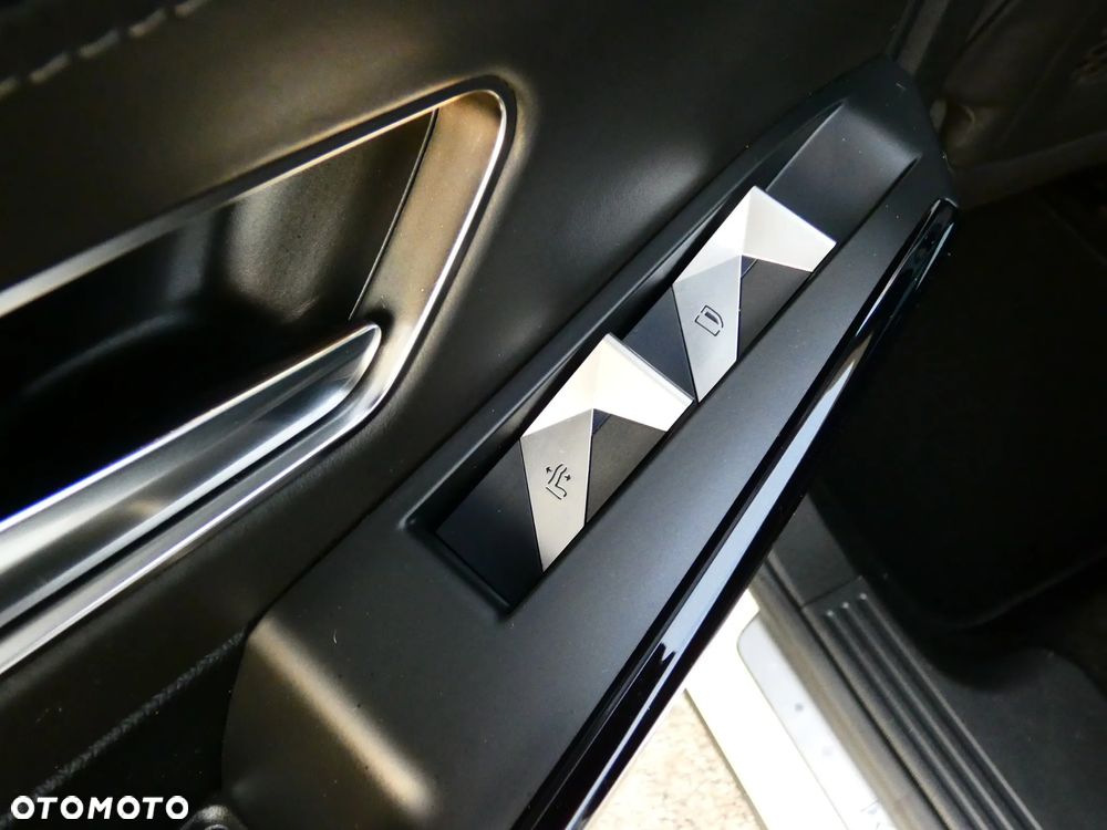 DS Automobiles DS 7 Crossback 2.0 BlueHDi Be Chic - 25
