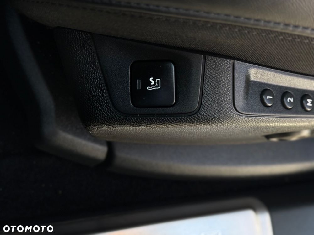 Peugeot 3008 PureTech 180 Stop & Start GPF EAT8 Allure - 9