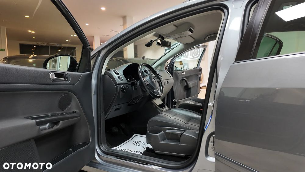 Volkswagen Golf Plus 1.6 TDI DPF MATCH - 20