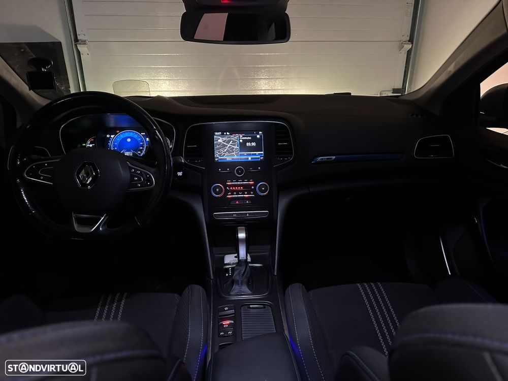 Renault Mégane Sport Tourer - 13