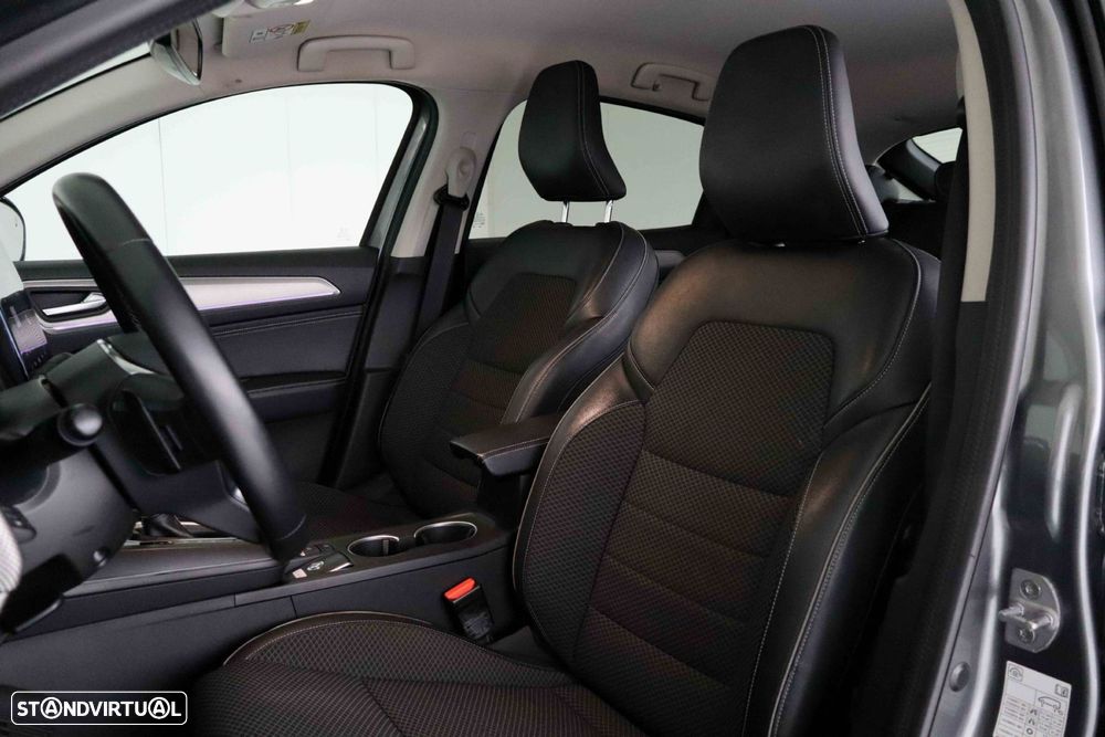 Renault Arkana 1.3 TCe Techno EDC - 42