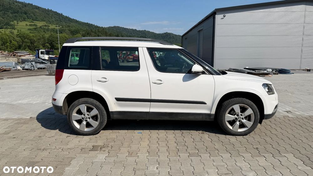 Skoda Yeti 2.0 TDI DPF 4x4 Active - 4