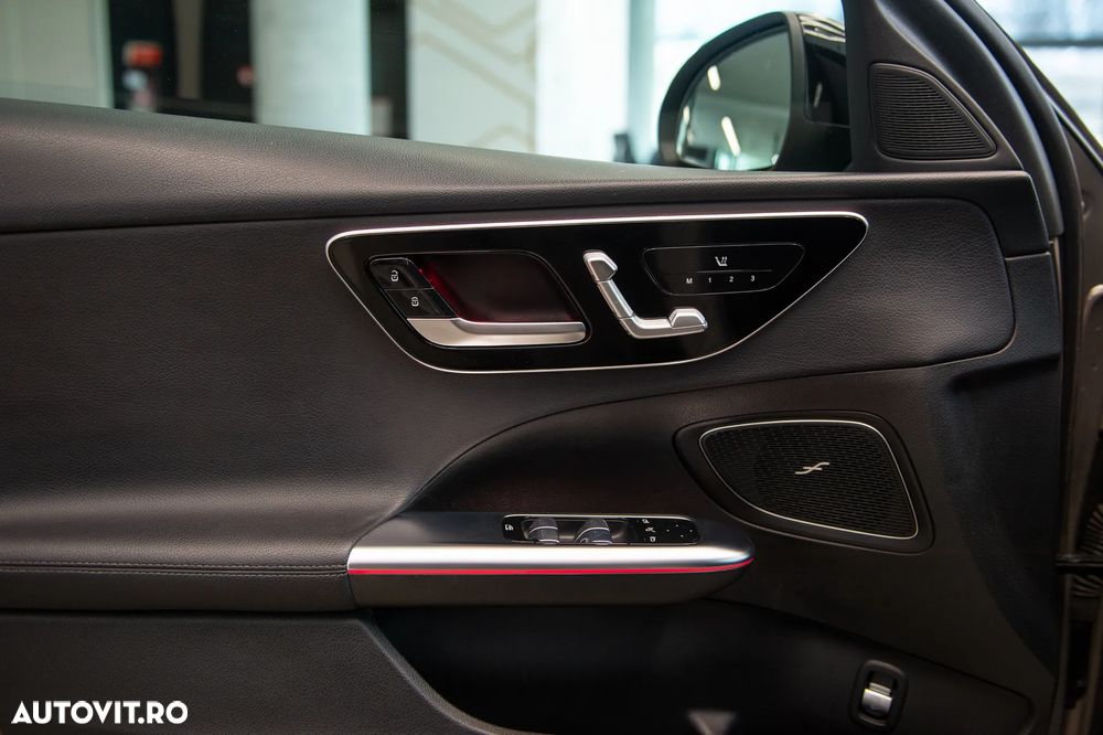 Mercedes-Benz C 300 9G-TRONIC Avantgarde - 15