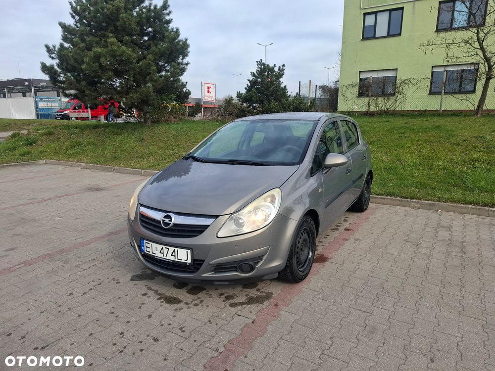 Opel Corsa 1.2 16V Essentia - 1