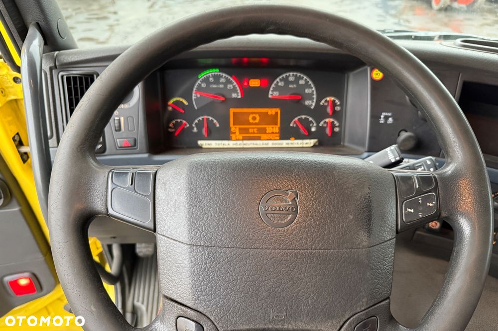 Volvo FM380 6x2 - 33