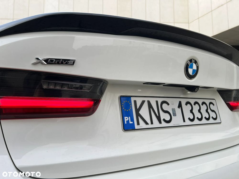 BMW Seria 3 320d xDrive Sport Line Shadow sport - 15