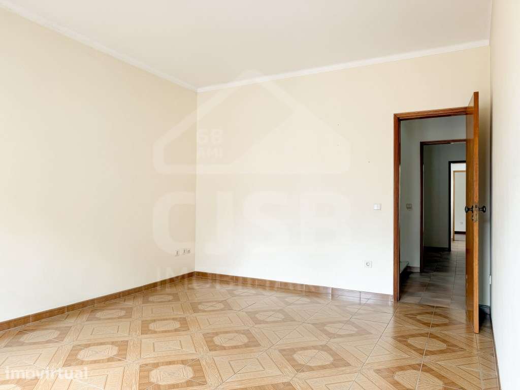 Moradia em Benavente - Grande imagem: 2/27