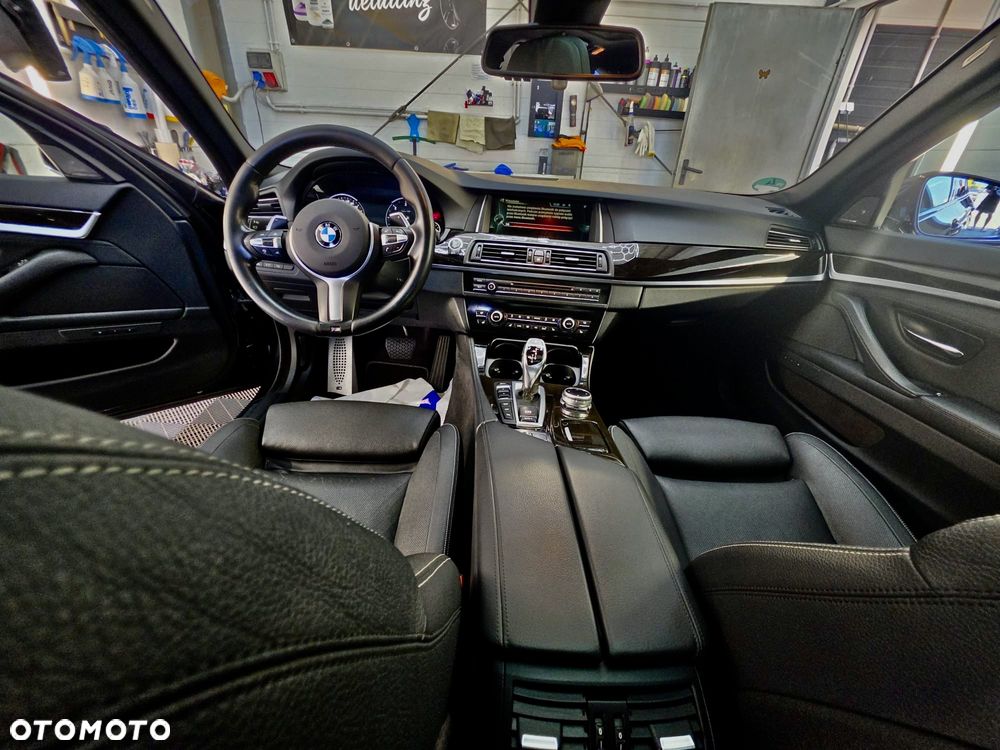 BMW Seria 5 535d xDrive - 6