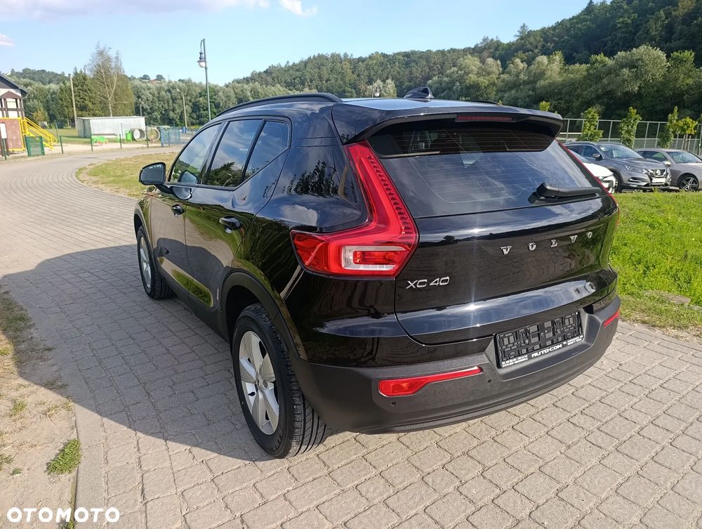 Volvo XC 40 T3 - 9