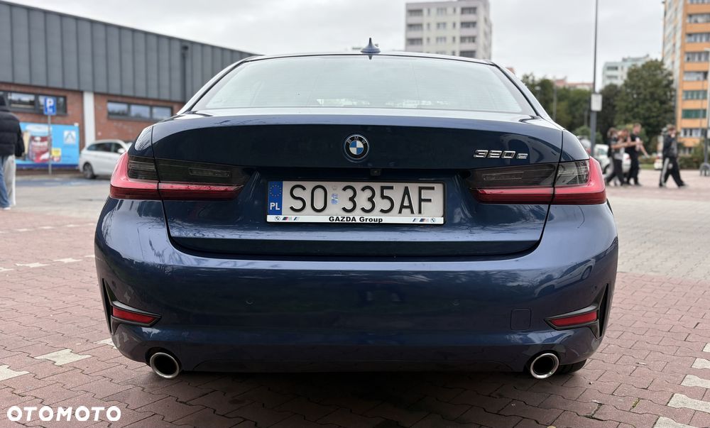 BMW Seria 3 320e - 7