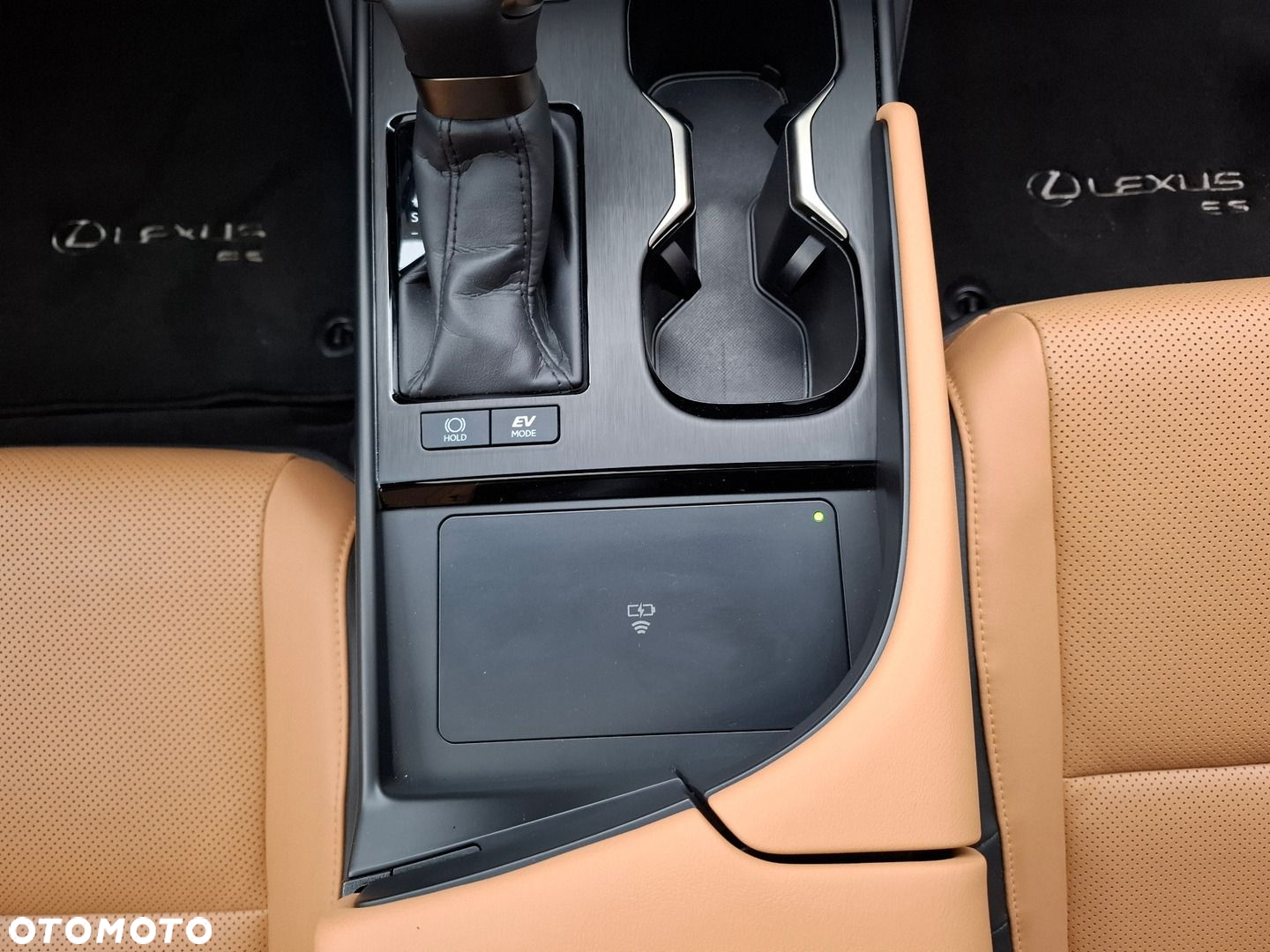 Lexus ES - 34