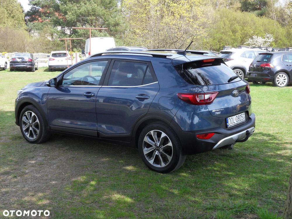 Kia Stonic 1.6 CRDi Vision - 3