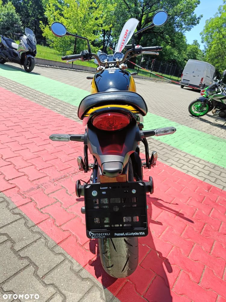 Kawasaki Z 650 RS - 8
