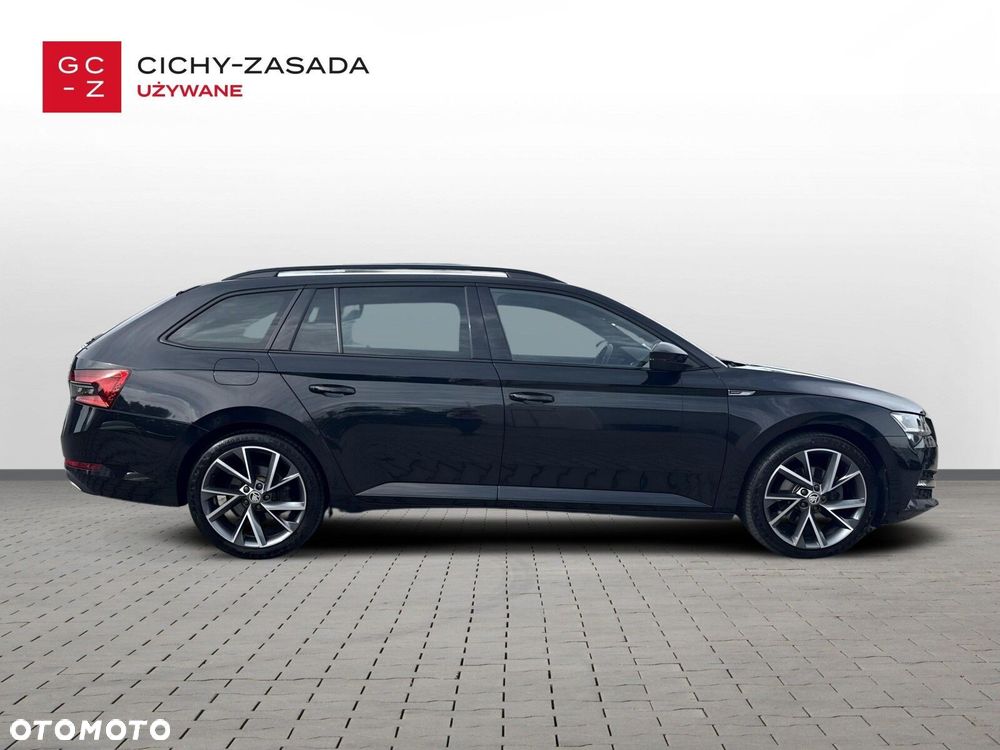 Skoda Superb 2.0 TDI SCR Sportline DSG - 7