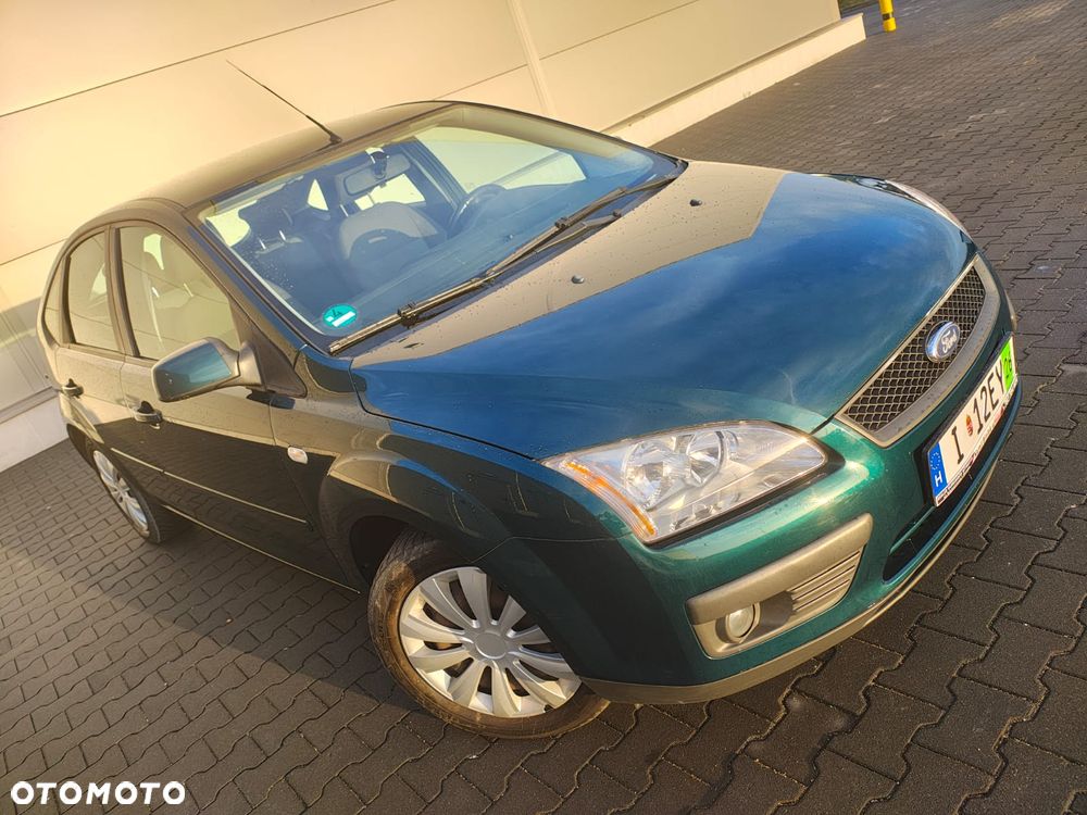 Ford Focus 1.6 16V Style - 33
