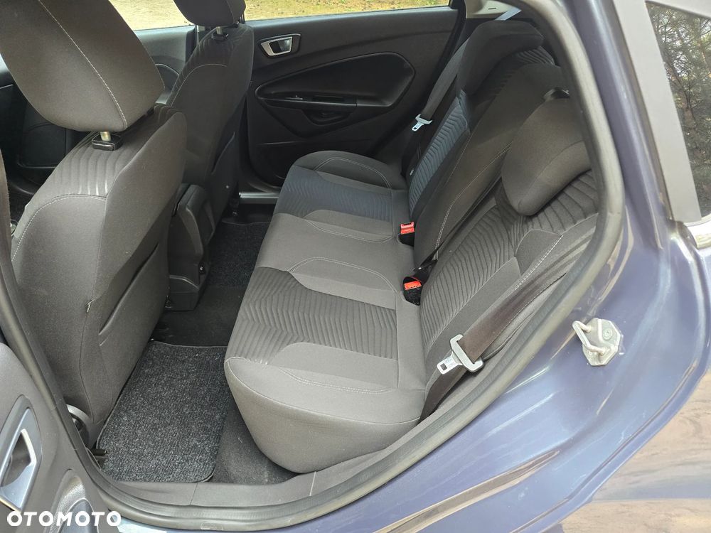 Ford Fiesta 1.25 Titanium - 21
