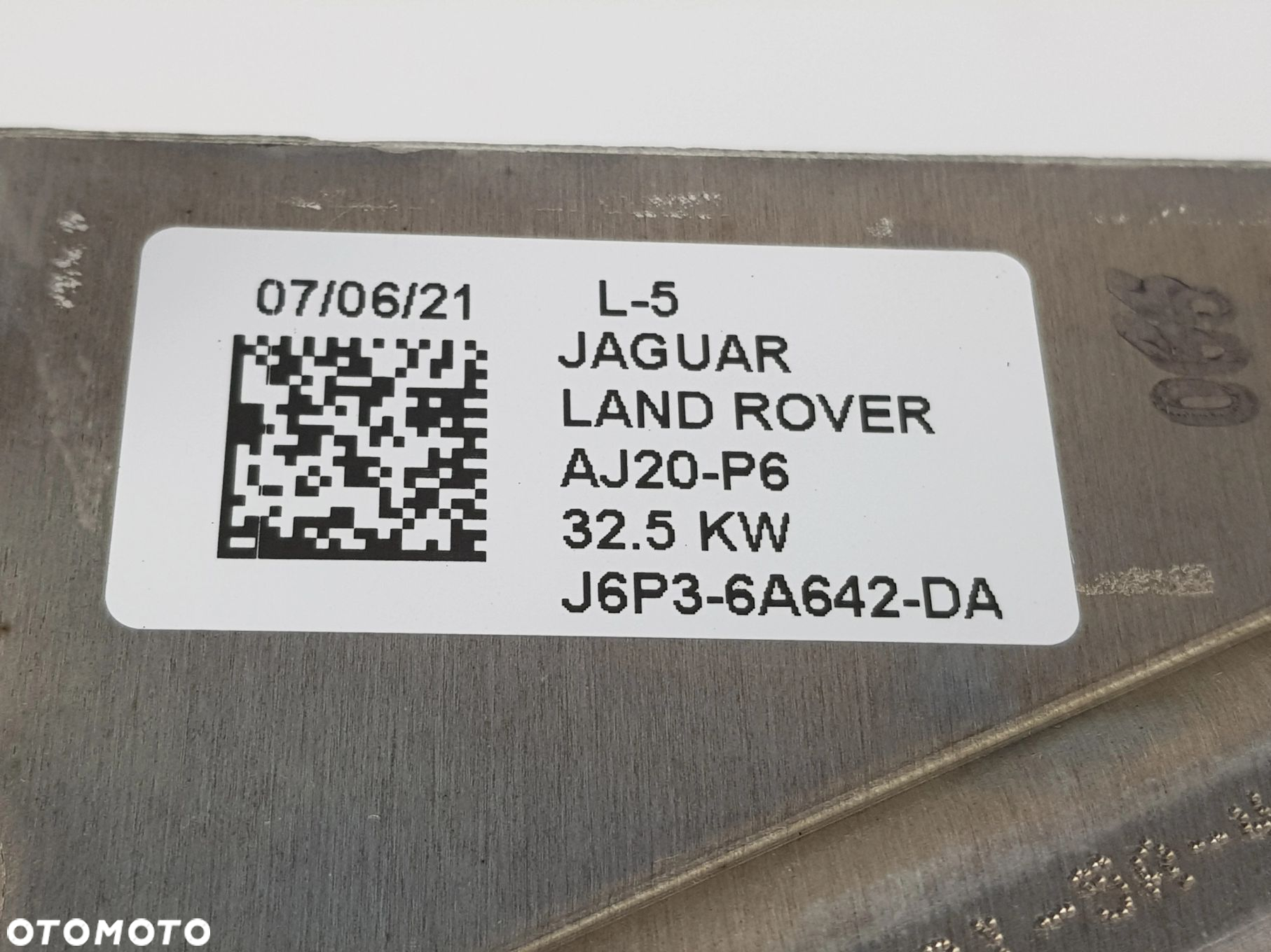 Chłodnica Chłodniczka oleju Jaguar Land Rover Range Rover J6P3-6A642-DA - 6