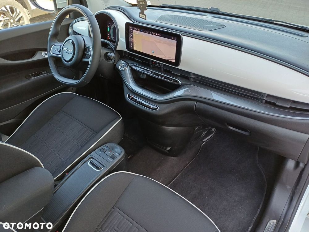 Fiat 500e - 14