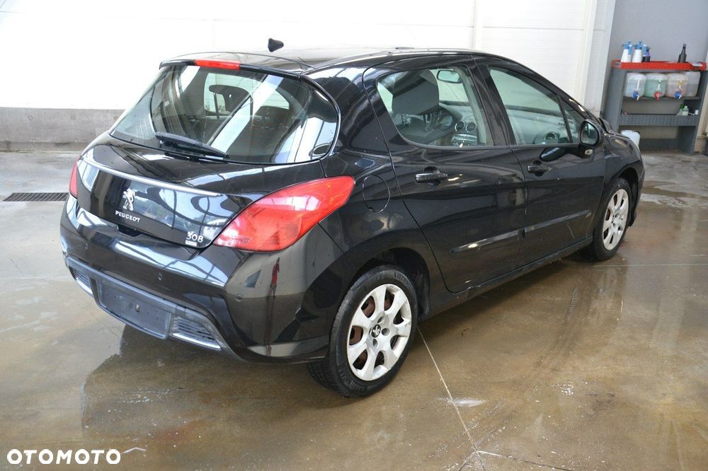 Peugeot 308 - 7
