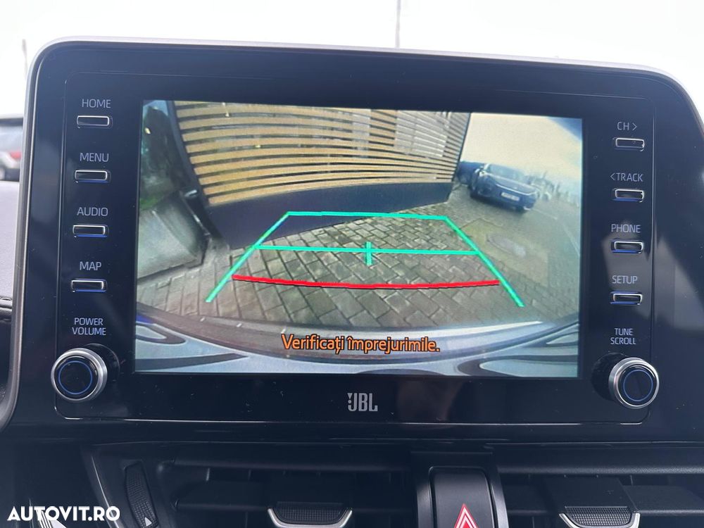 Toyota C-HR 2.0 HSD 184 CP 4x2 CVT Classy Bi-Tone - 8