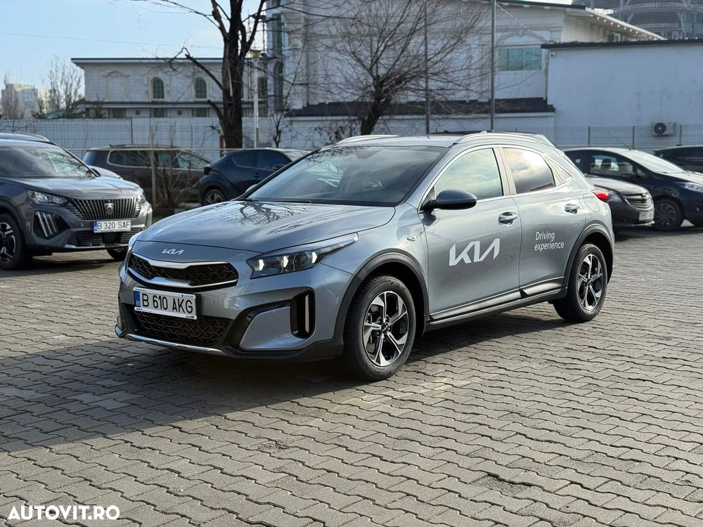Kia XCeed 1.0 T-GDI 6MT City - 1