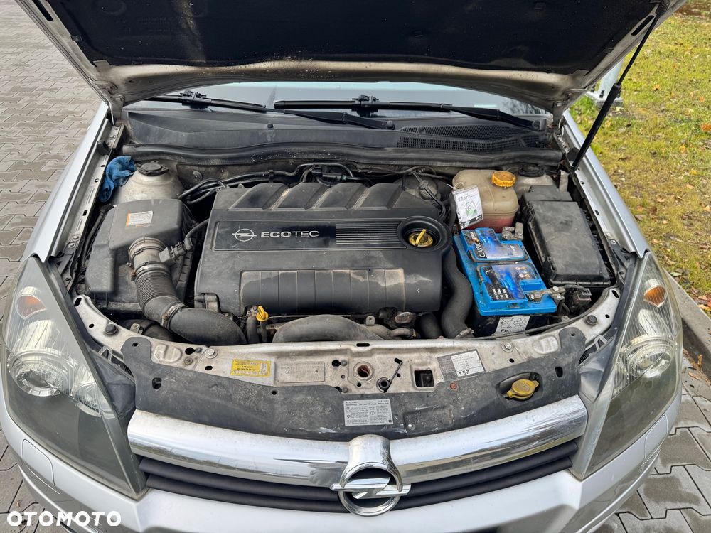 Opel Astra 1.9 CDTI Enjoy - 11