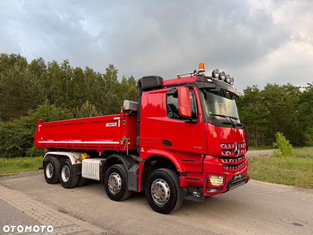 Mercedes-Benz Arocs 4148 8x4 - 8