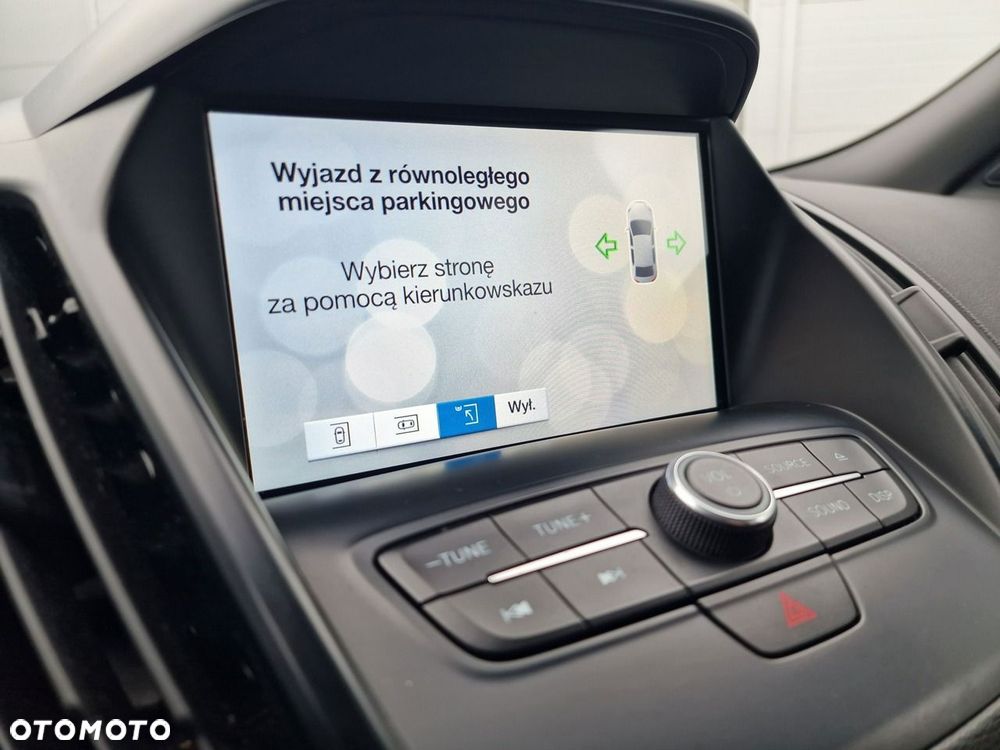 Ford Kuga 1.5 EcoBoost FWD ST-Line - 32