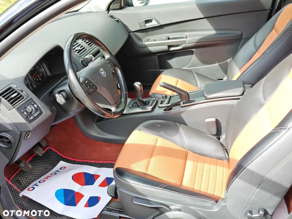 Volvo C30 2.0 R-Design - 11