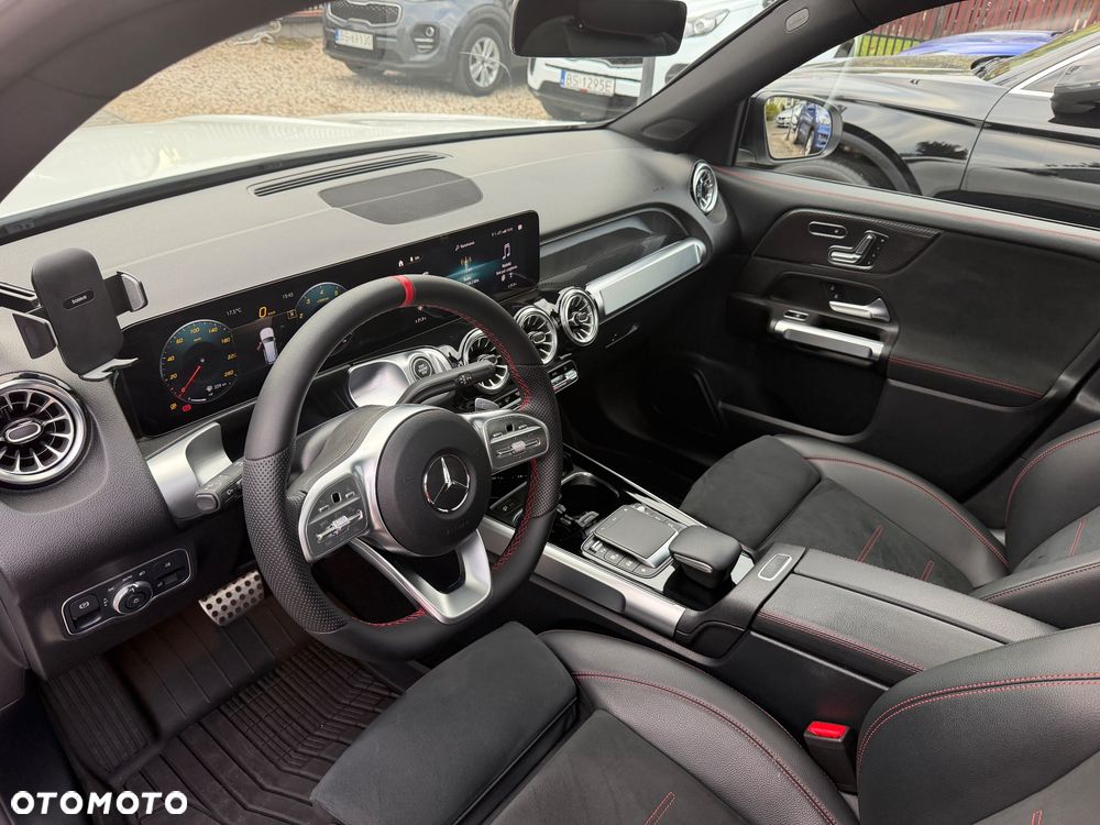 Mercedes-Benz GLB 2022