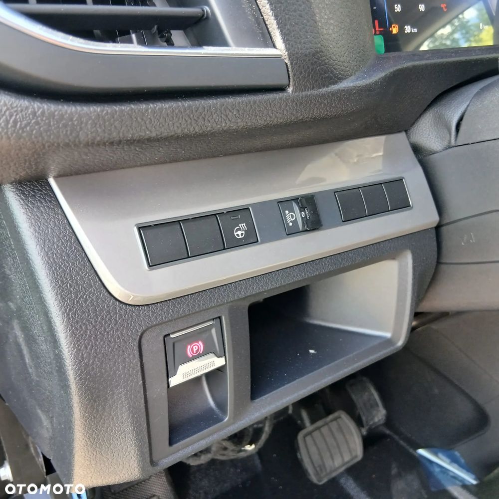 Opel Vivaro - 11