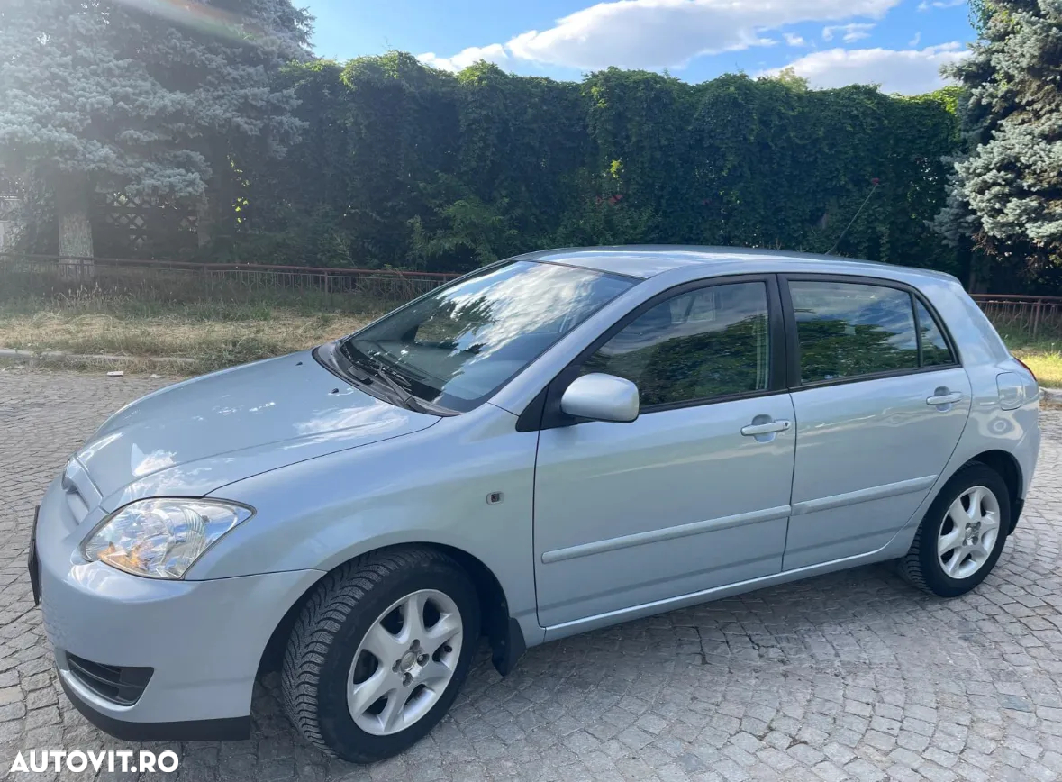 Toyota Corolla 1.4 D H/B Xellence - 2