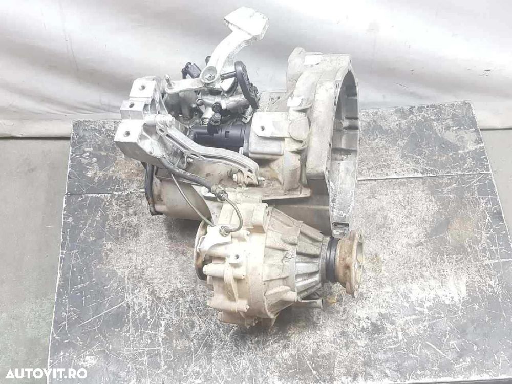 Cutie de viteze VW Passat 1.6 TDI; LUB; 5 Trepte - 2