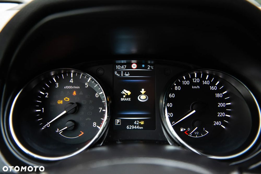 Nissan Qashqai 1.2 DIG-T Xtronic 360 - 32